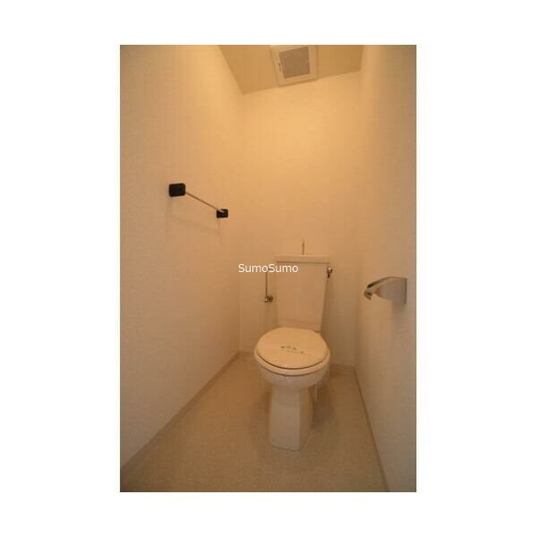 トイレ　トイレもきれいです