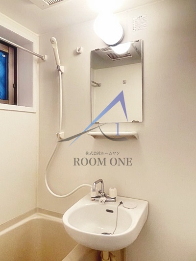 洗面設備　洗面台です。