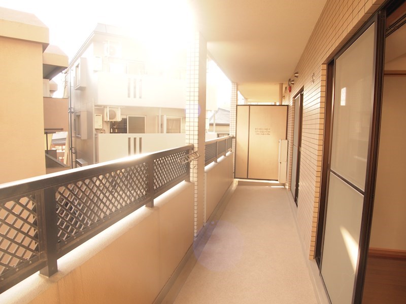 バルコニー　※別号室写真のため現況優先