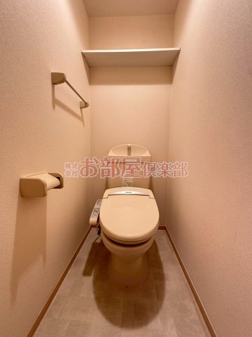 トイレ　トイレもきれいです