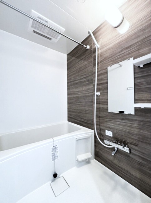 バス・シャワールーム　風呂