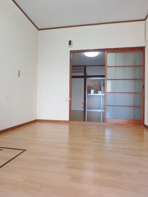 居室・リビング　★明るい室内★