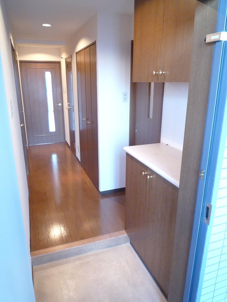 玄関　他号室参考写真