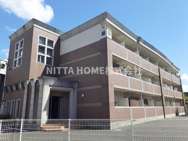 建物外観　西舞鶴駅やコンビニ、スーパーなど徒歩近く◇ＲＣ造物件です☆彡