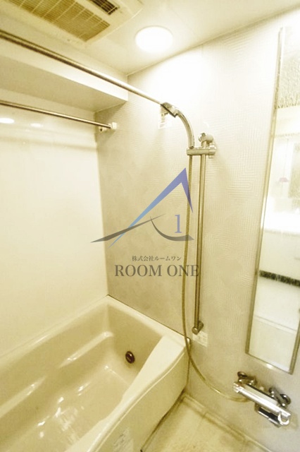 バス・シャワールーム　お風呂です。
