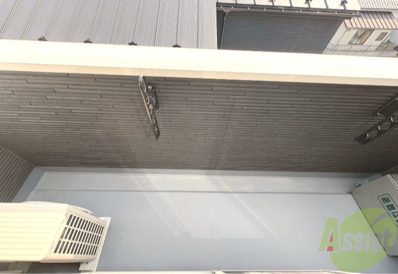 バルコニー　バルコニーになります。窓を開けると開放感がありますね。