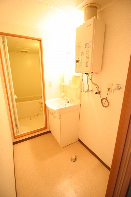 洗面設備　シャンプードレッサー完備♪