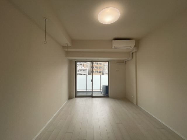 居室・リビング　写真は同マンションの別のお部屋のものです