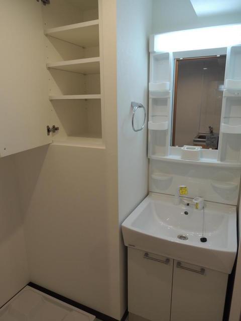 洗面設備　洗面所です