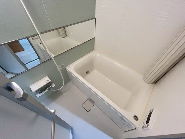 バス・シャワールーム　お風呂です