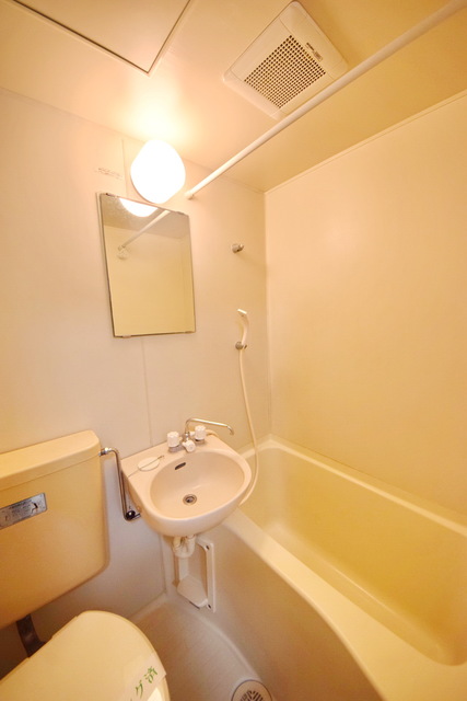 バス・シャワールーム　～ぽっかぽか～