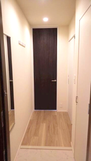 玄関　ゆったりとした玄関です