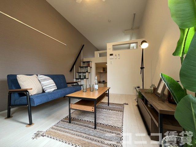 居室・リビング　モデルルームの為、現状を優先致します。