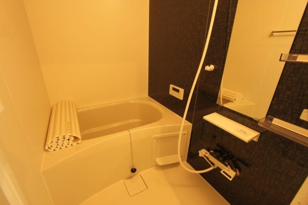 バス・シャワールーム　一日の疲れを癒してください