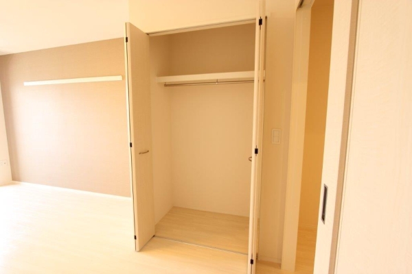 収納　居室収納