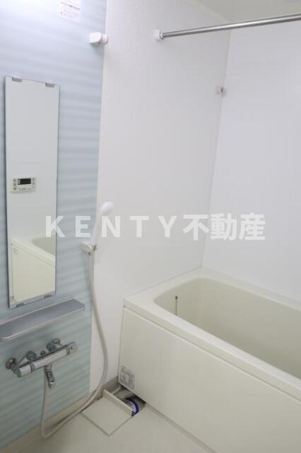 バス・シャワールーム　お風呂で日々の疲れを落としましょう