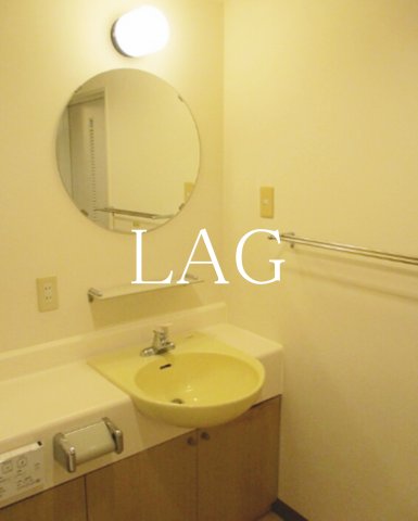 洗面設備　洗面台です。