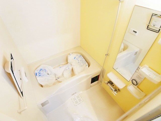 バス・シャワールーム　別部屋参考写真