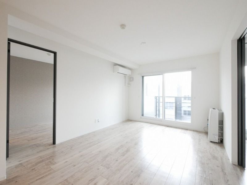 居室・リビング　同じ物件の他の号室の写真です