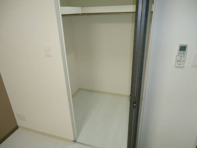 収納　ウォークインクローゼット