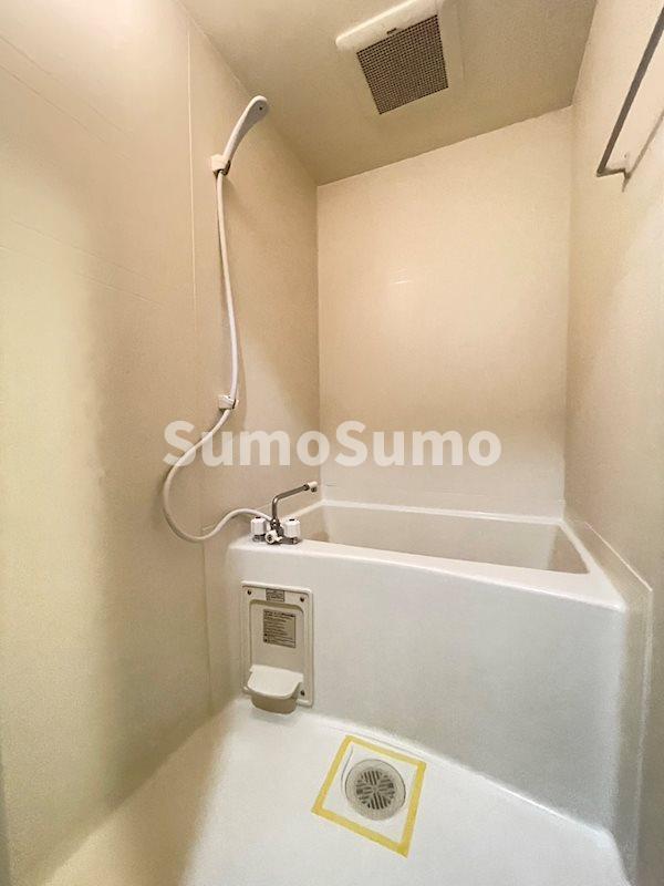 バス・シャワールーム　きれいなお風呂です