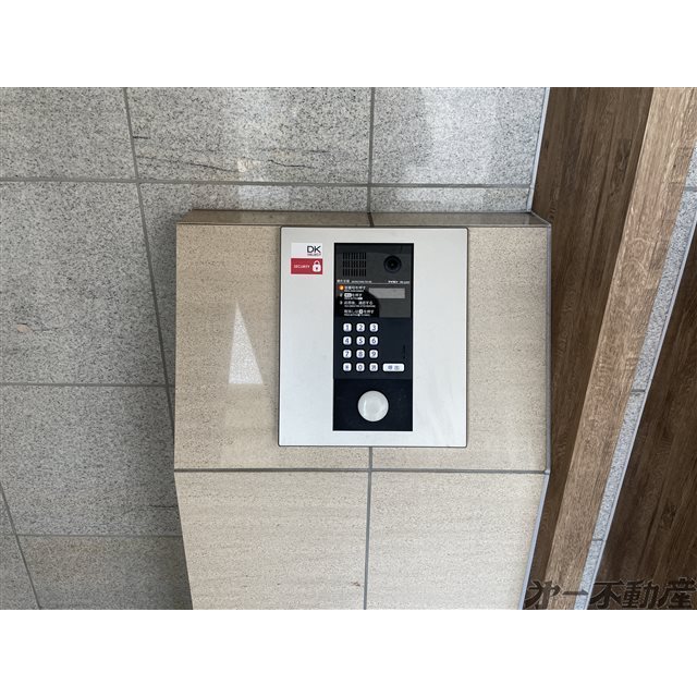 エントランス　オートロック