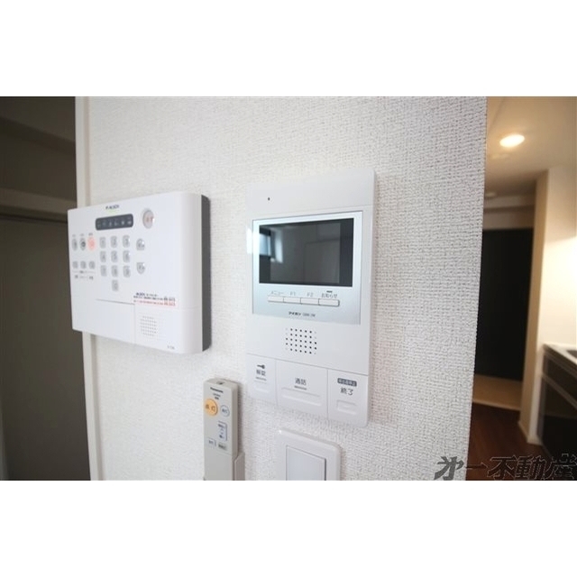 セキュリティ　モニター付インターホン