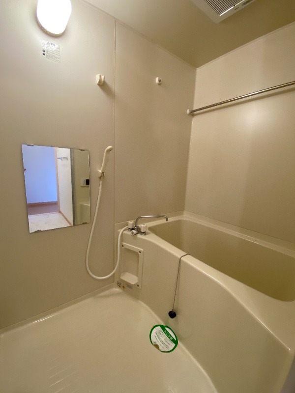 バス・シャワールーム　同型イメージ