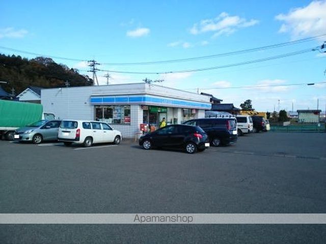 コンビニ　ローソン　三国覚善店（コンビニ）まで650m