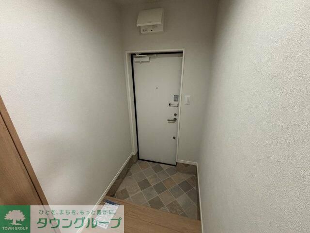 玄関　★お部屋探しは株式会社タウンハウジング東京まで★