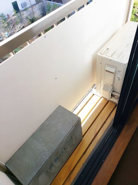 バルコニー　バルコニー※他号室参考写真