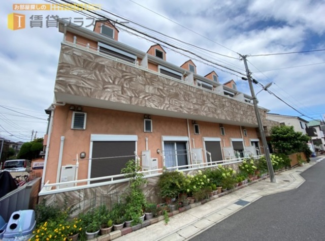 建物外観　すぐそこには夢の世界が。。