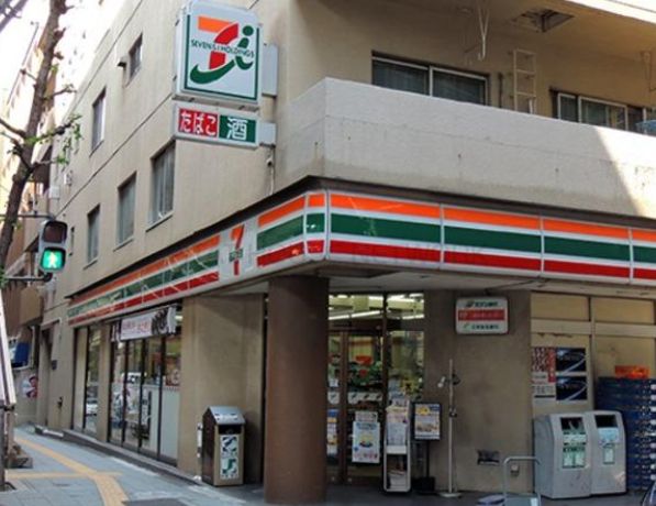 コンビニ　セブンイレブン板橋仲宿店（コンビニ）まで362m