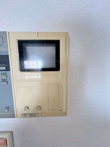 セキュリティ　同物件、別号室の参考写真です。
