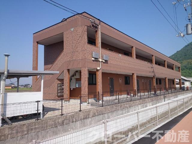 建物外観　外観写真（昼）