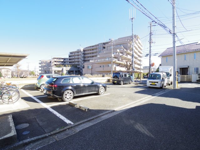 駐車場　参考写真駐車場空き有