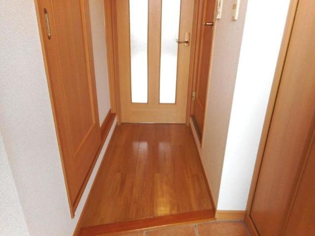 玄関　ゆったりとした玄関です