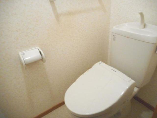 トイレ　シンプルで使いやすいトイレです