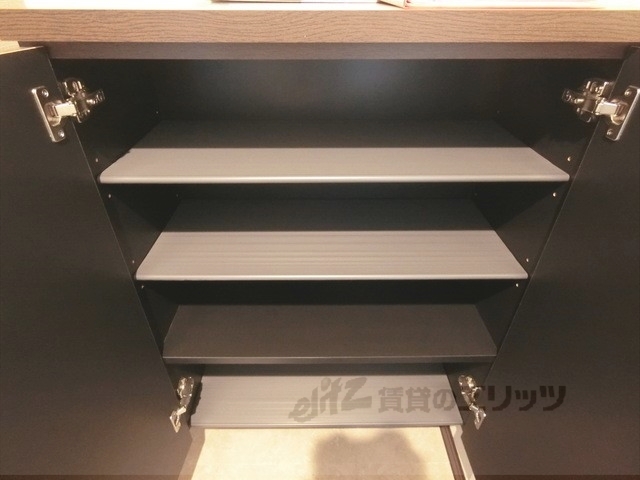 収納　下駄箱