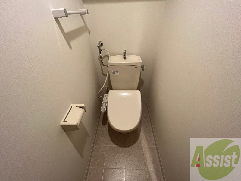 トイレ　トイレです。ウォシュレット付を探している方、おすすめです。