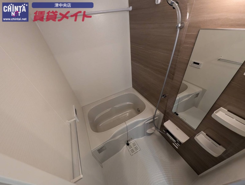 バス・シャワールーム　同型タイプ画像