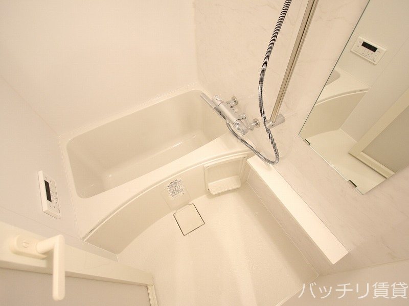 バス・シャワールーム　※同型タイプ写真の為、現状優先。初期費用分割可能