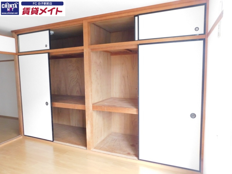 収納　同タイプ部屋写真です。