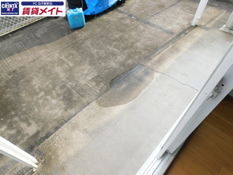 バルコニー　同タイプ部屋写真です。