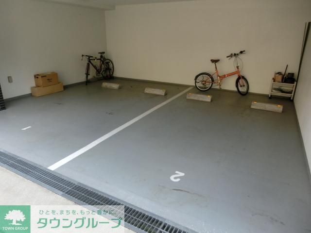 駐車場　平置きタイプ