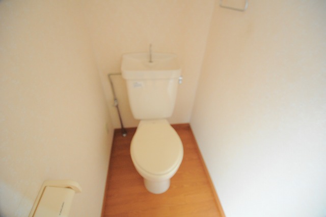 トイレ　※別部屋参考写真