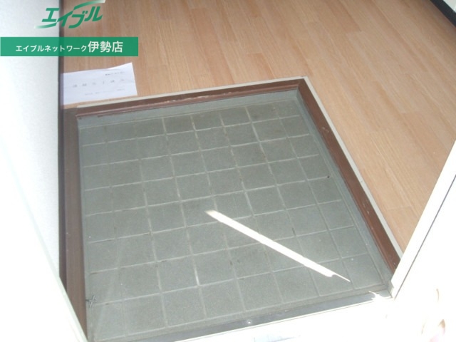 玄関　同型