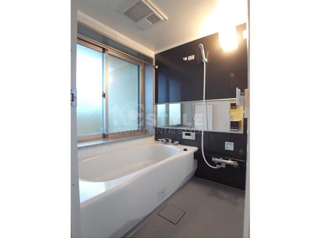 Maison de NOHANTの風呂写真