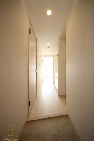 玄関　ジアコスモ九条シエル