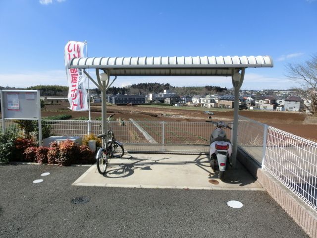 その他共有部分　屋根付の駐輪場